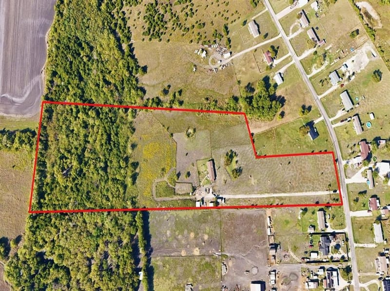 1528 CR 697, Farmersville TX 75442