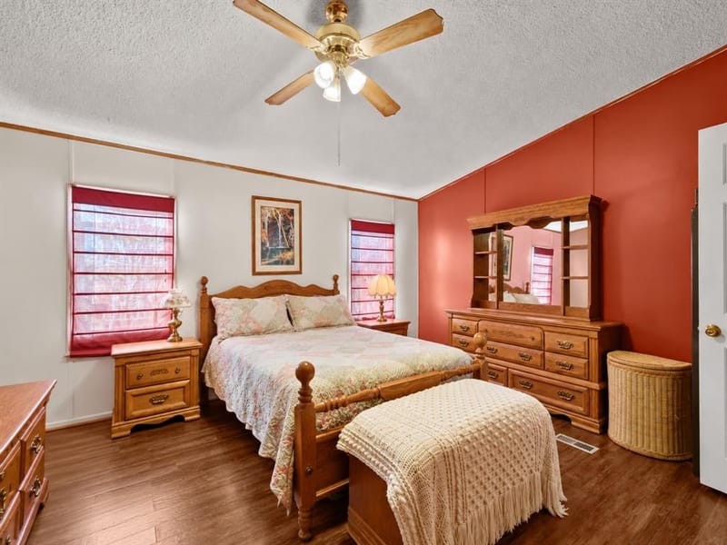 1528 CR 697, Farmersville TX 75442 - Photo 4