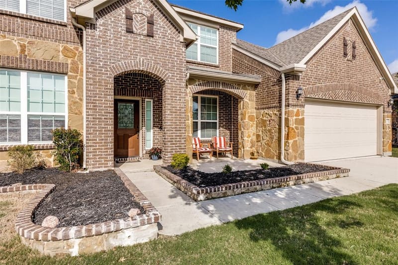 8025 Ponwar Drive, Fort Worth TX 76131 - Photo 2