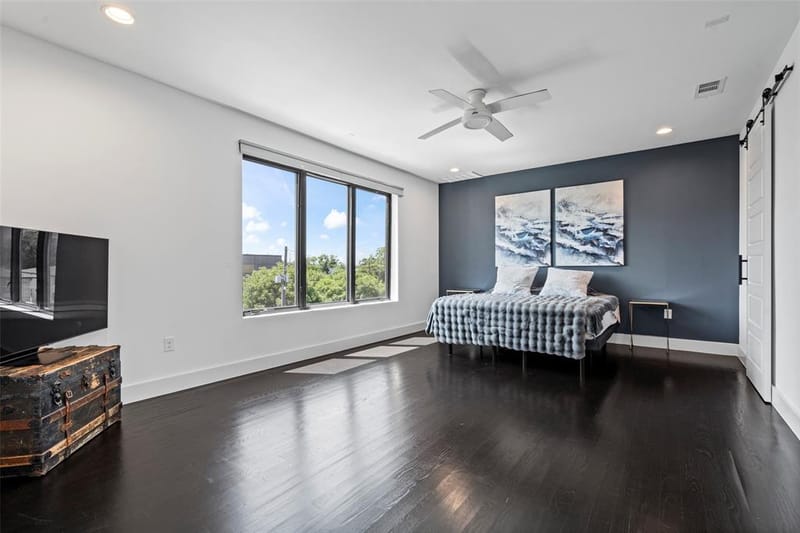 4587 Virginia Avenue, Dallas TX 75204 - Photo 17