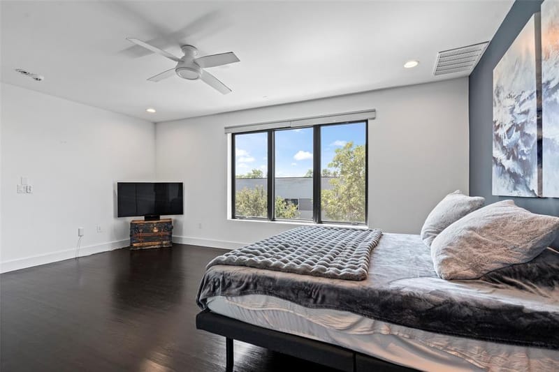 4587 Virginia Avenue, Dallas TX 75204 - Photo 18