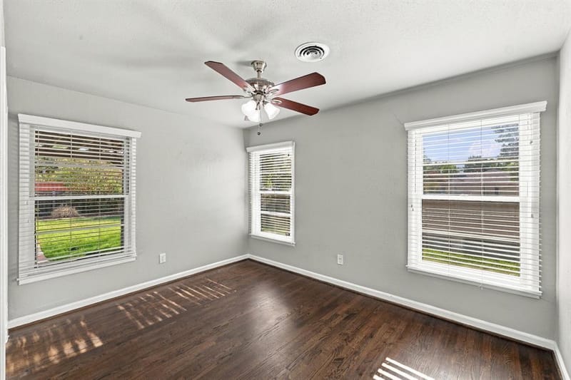 346 Classen Drive, Dallas TX 75218 - Photo 30