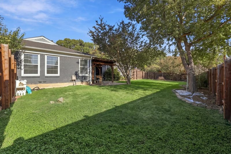 346 Classen Drive, Dallas TX 75218 - Photo 34
