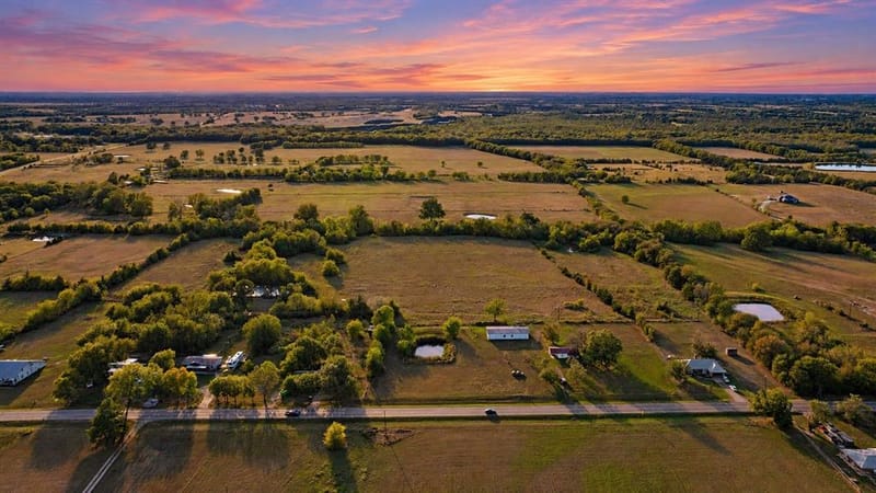 TBD Farm Market 905, Paris TX 75462