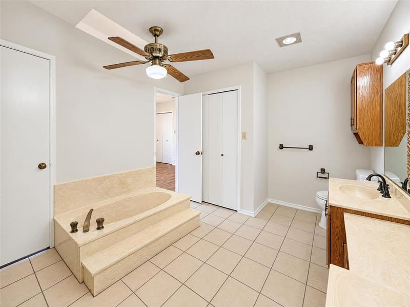 1226 Sequoia Drive, DeSoto TX 75115 - Photo 9