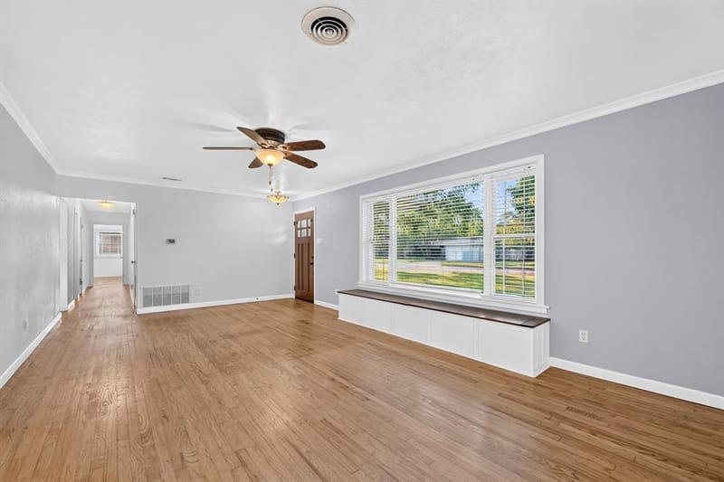 7305 Coronet Avenue, North Richland Hills TX 76180 - Photo 6
