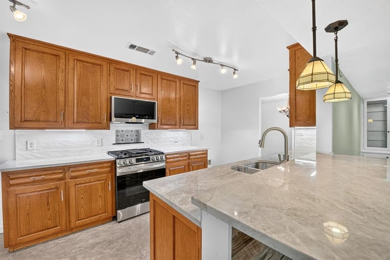 7305 Coronet Avenue, North Richland Hills TX 76180 - Photo 12
