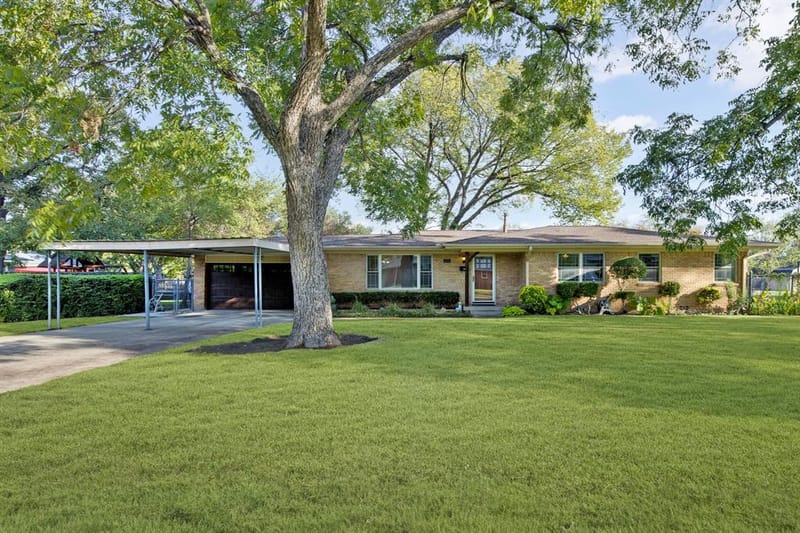 7305 Coronet Avenue, North Richland Hills TX 76180