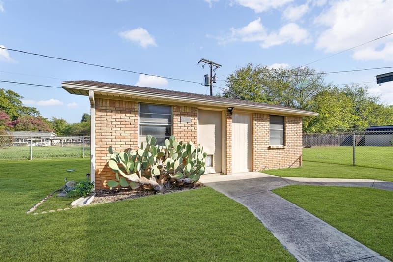 7305 Coronet Avenue, North Richland Hills TX 76180 - Photo 33