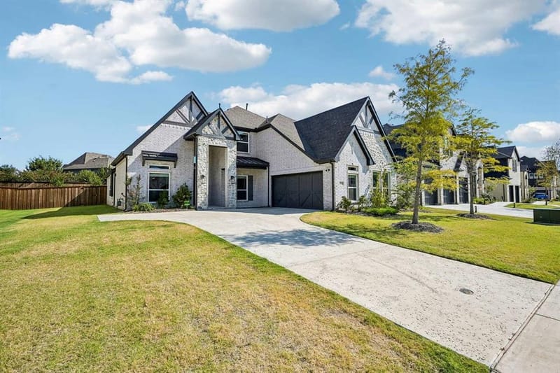 2614 Shadybrook Drive, Celina TX 75009 - Photo 4
