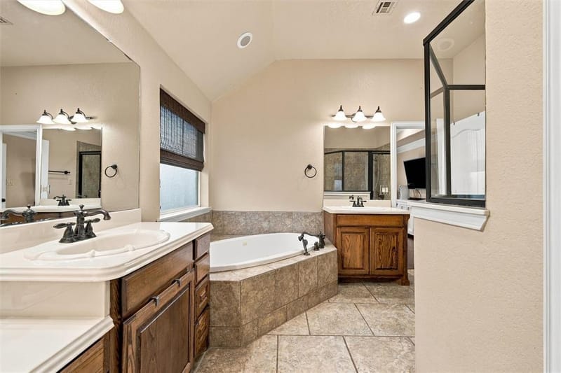 321 Canterbury Road, Waco TX 76712 - Photo 13