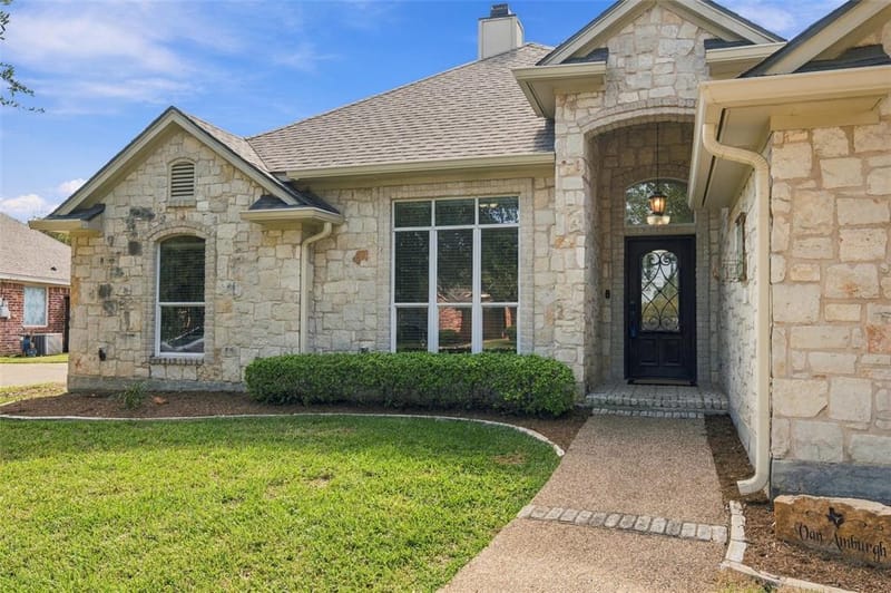 321 Canterbury Road, Waco TX 76712 - Photo 36