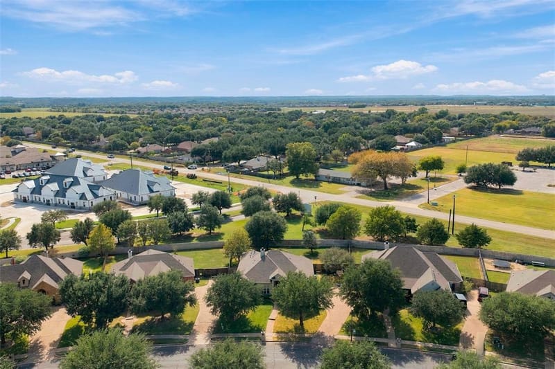 321 Canterbury Road, Waco TX 76712 - Photo 32