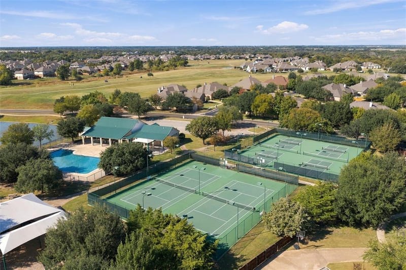 321 Canterbury Road, Waco TX 76712 - Photo 34