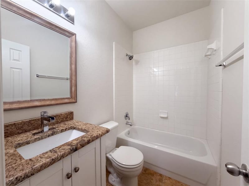 10061 Cedar Lake Drive, Providence Village TX 76227 - Photo 19