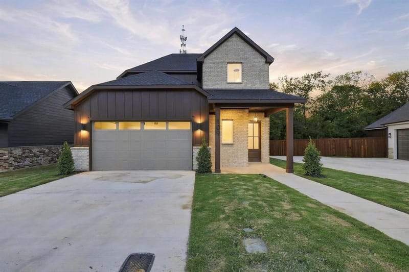 109 Iron Horse Lane, Denison TX 75020