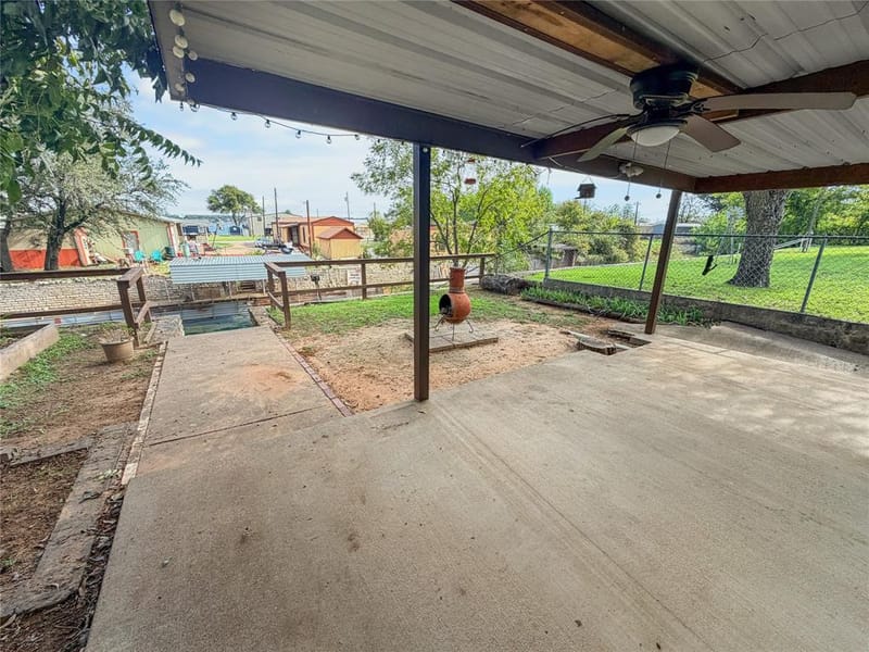 3901 Greenbrook Street, Granbury TX 76048 - Photo 22