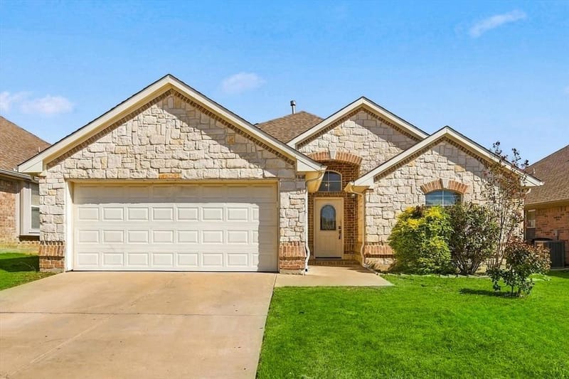 8600 Western Meadows Drive, Fort Worth TX 76244