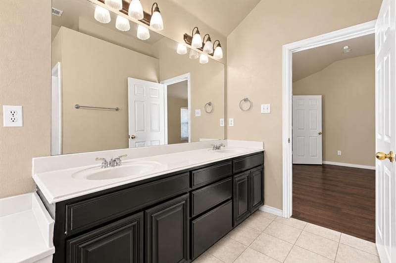 8600 Western Meadows Drive, Fort Worth TX 76244 - Photo 21