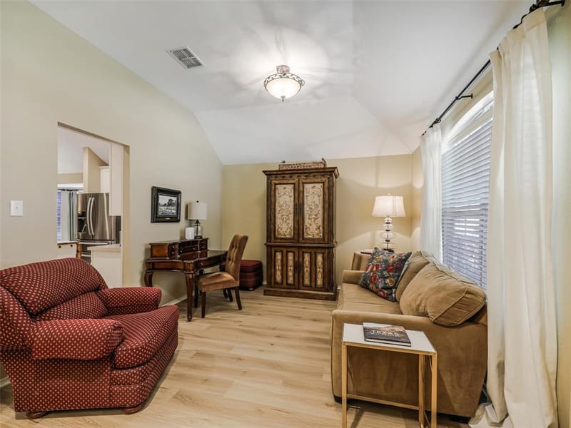 9021 Azinger Drive, Plano TX 75025 - Photo 8