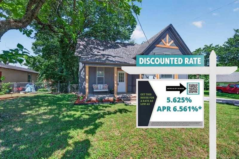 202 S Main Street, Joshua TX 76058