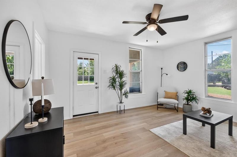 202 S Main Street, Joshua TX 76058 - Photo 5