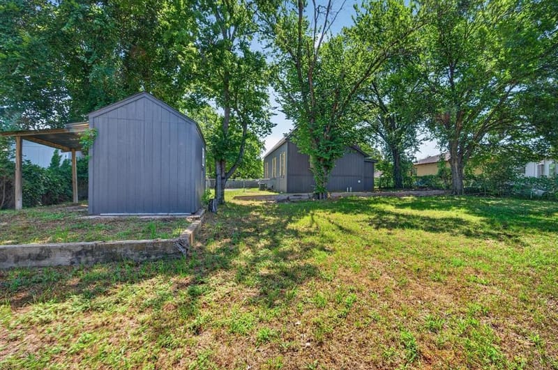 202 S Main Street, Joshua TX 76058 - Photo 21