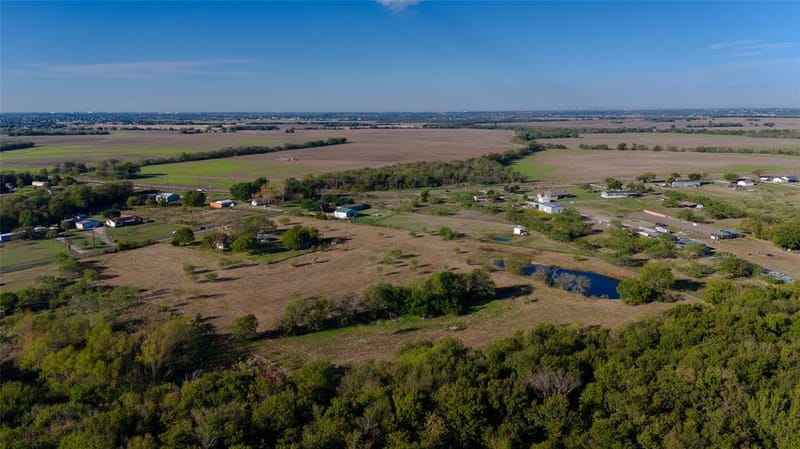212 Old Wagon Road, Royse City TX 75189 - Photo 9