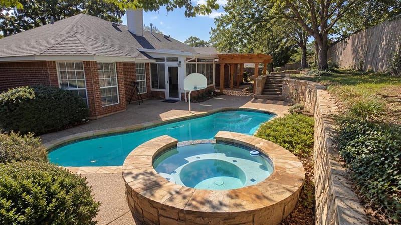 1249 Cross Creek Drive, Kennedale TX 76060 - Photo 12
