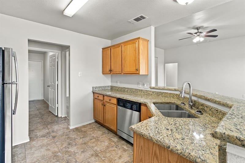 3808 Pennsylvania Avenue, Sachse TX 75048 - Photo 18