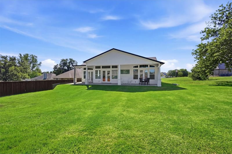 109 Bowie Drive, Lake Kiowa TX 76240 - Photo 36