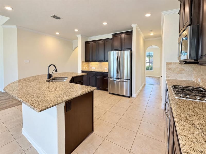 6715 Winding Valley Trail, Rowlett TX 75089 - Photo 6