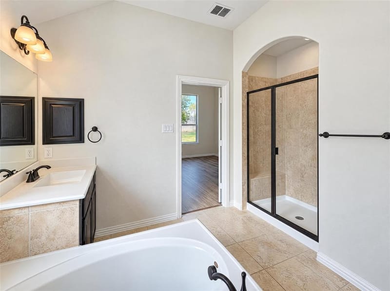 6715 Winding Valley Trail, Rowlett TX 75089 - Photo 12