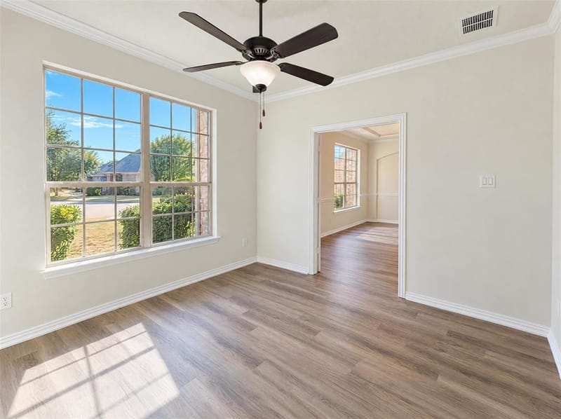 6715 Winding Valley Trail, Rowlett TX 75089 - Photo 10