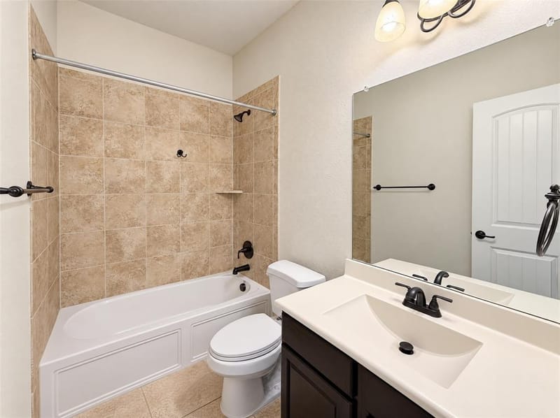 6715 Winding Valley Trail, Rowlett TX 75089 - Photo 15