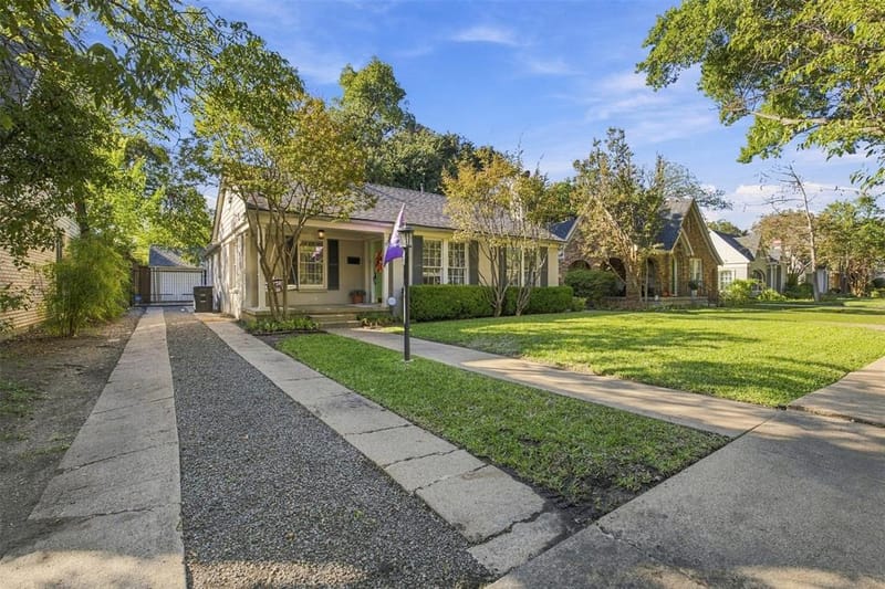 3240 Greene Avenue, Fort Worth TX 76109 - Photo 3