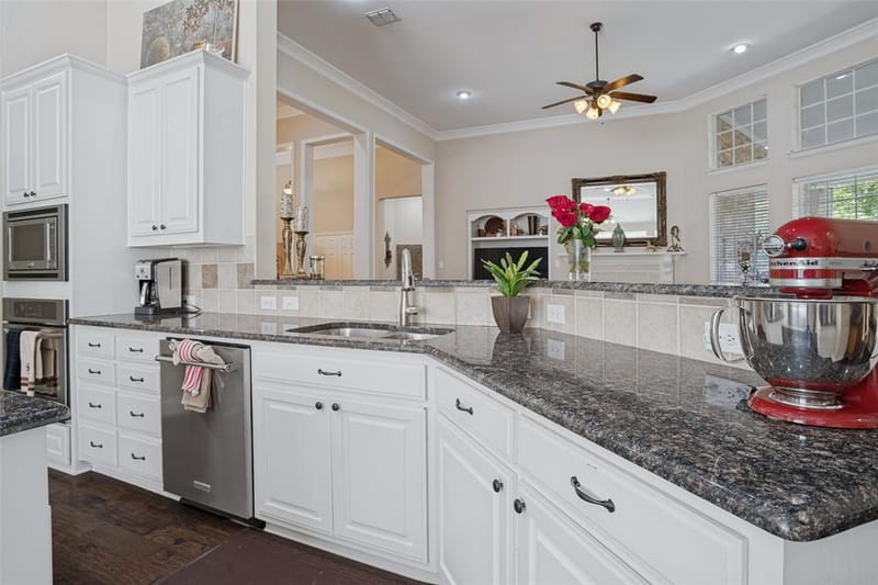 701 Crabapple Way, McKinney TX 75072 - Photo 8