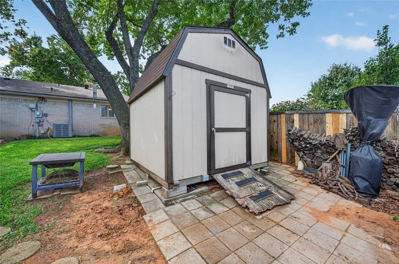 5715 Shady Hill Lane, Arlington TX 76016 - Photo 16