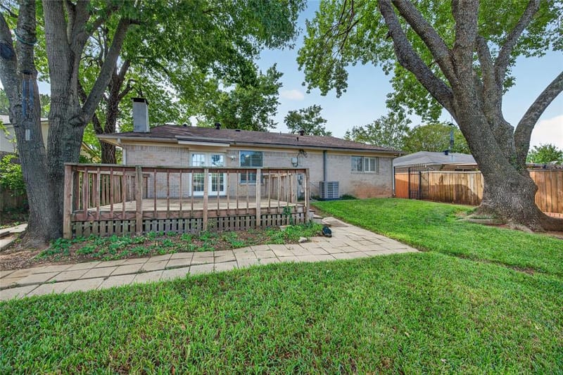 5715 Shady Hill Lane, Arlington TX 76016 - Photo 15