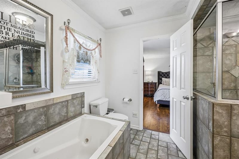 2110 Cooper Drive, Irving TX 75061 - Photo 18