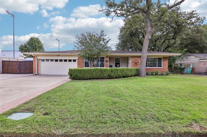 2110 Cooper Drive, Irving TX 75061 - Photo 35