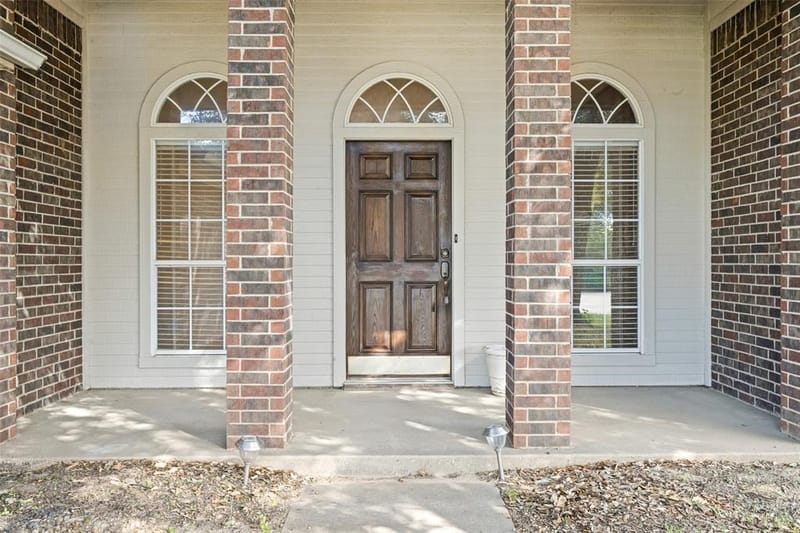 1001 Hunters Court, Sanger TX 76266 - Photo 2