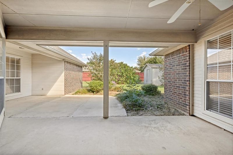 1001 Hunters Court, Sanger TX 76266 - Photo 22