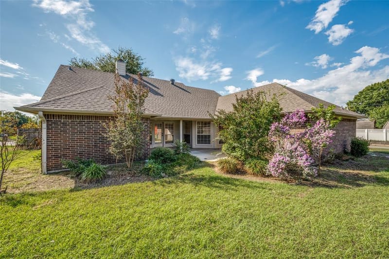 1001 Hunters Court, Sanger TX 76266 - Photo 24