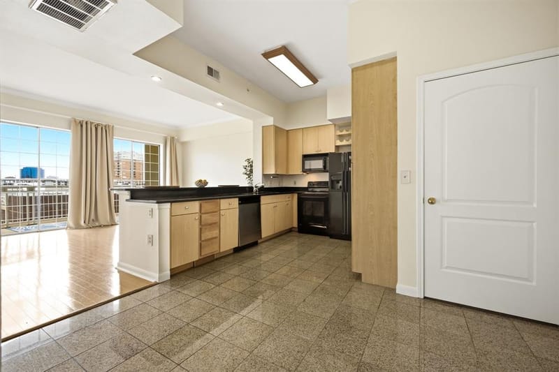 3225 Turtle Creek Boulevard # 810, Dallas TX 75219 - Photo 6