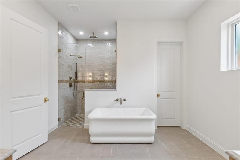 6729 Ravendale Lane, Dallas TX 75214 - Photo 19