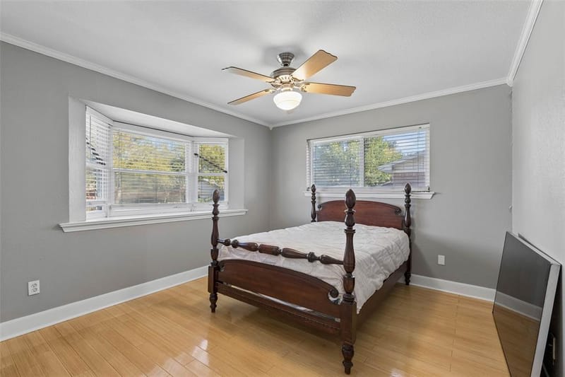 5945 Diamond Oaks Drive S, Haltom City TX 76117 - Photo 27