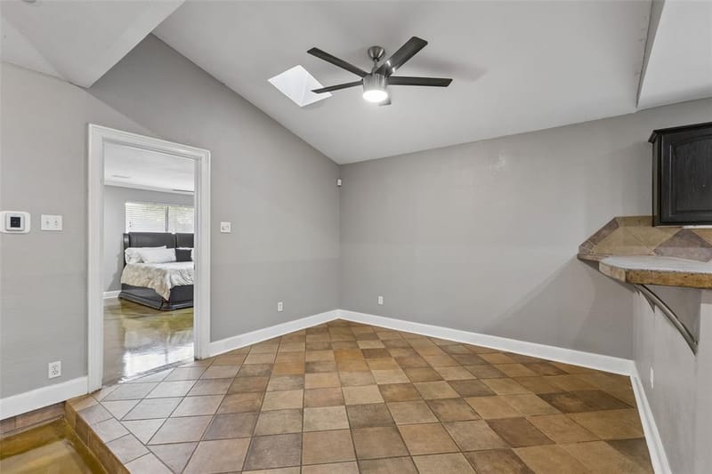 5945 Diamond Oaks Drive S, Haltom City TX 76117 - Photo 12
