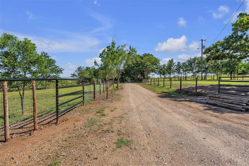 202 Powell, Weatherford TX 76088 - Photo 25
