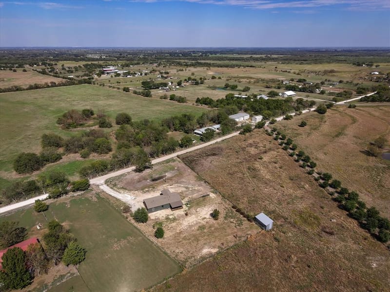 4167 NW County Road 1180, Corsicana TX 75110 - Photo 36